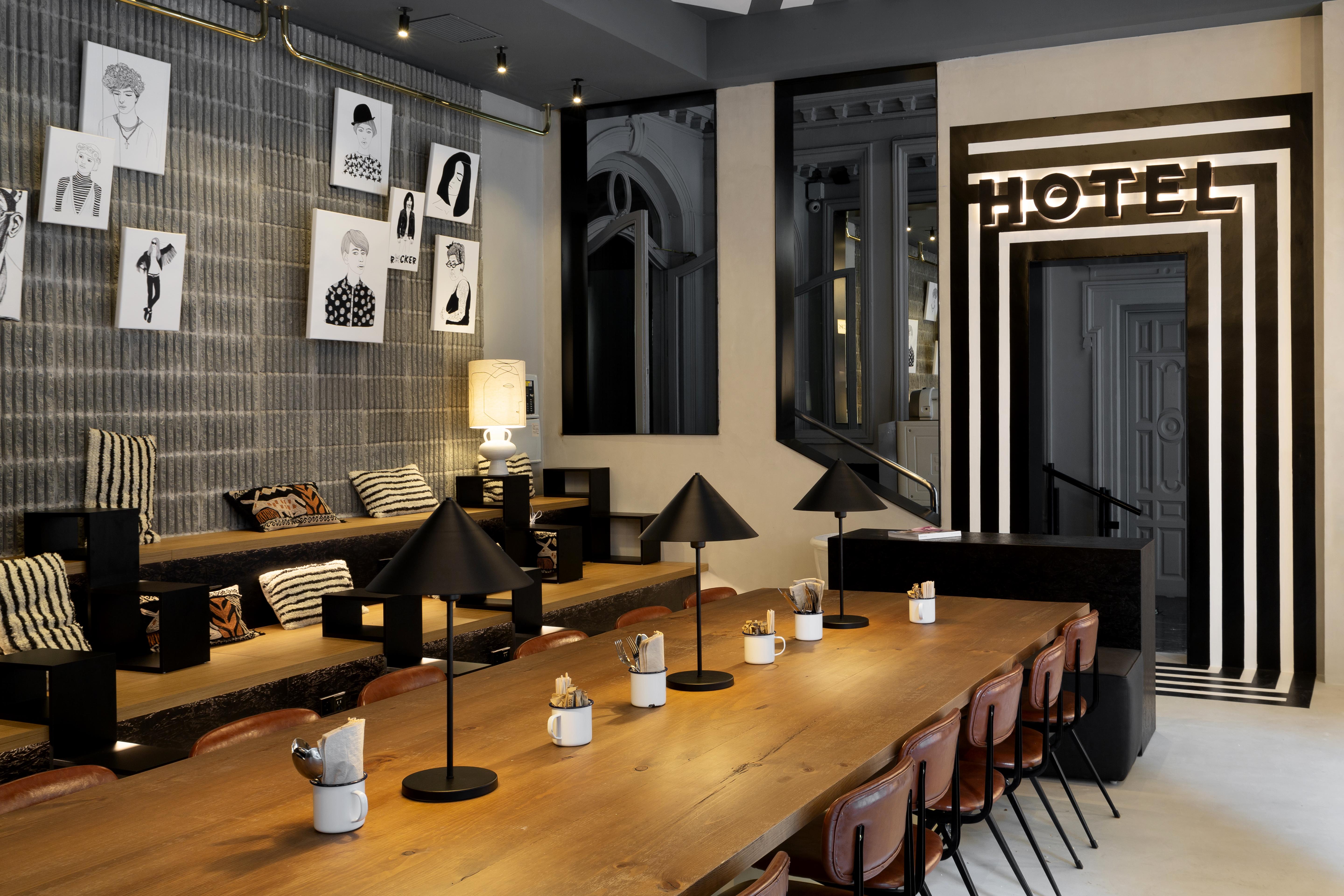 Petit Palace Chueca Madrid Luaran gambar