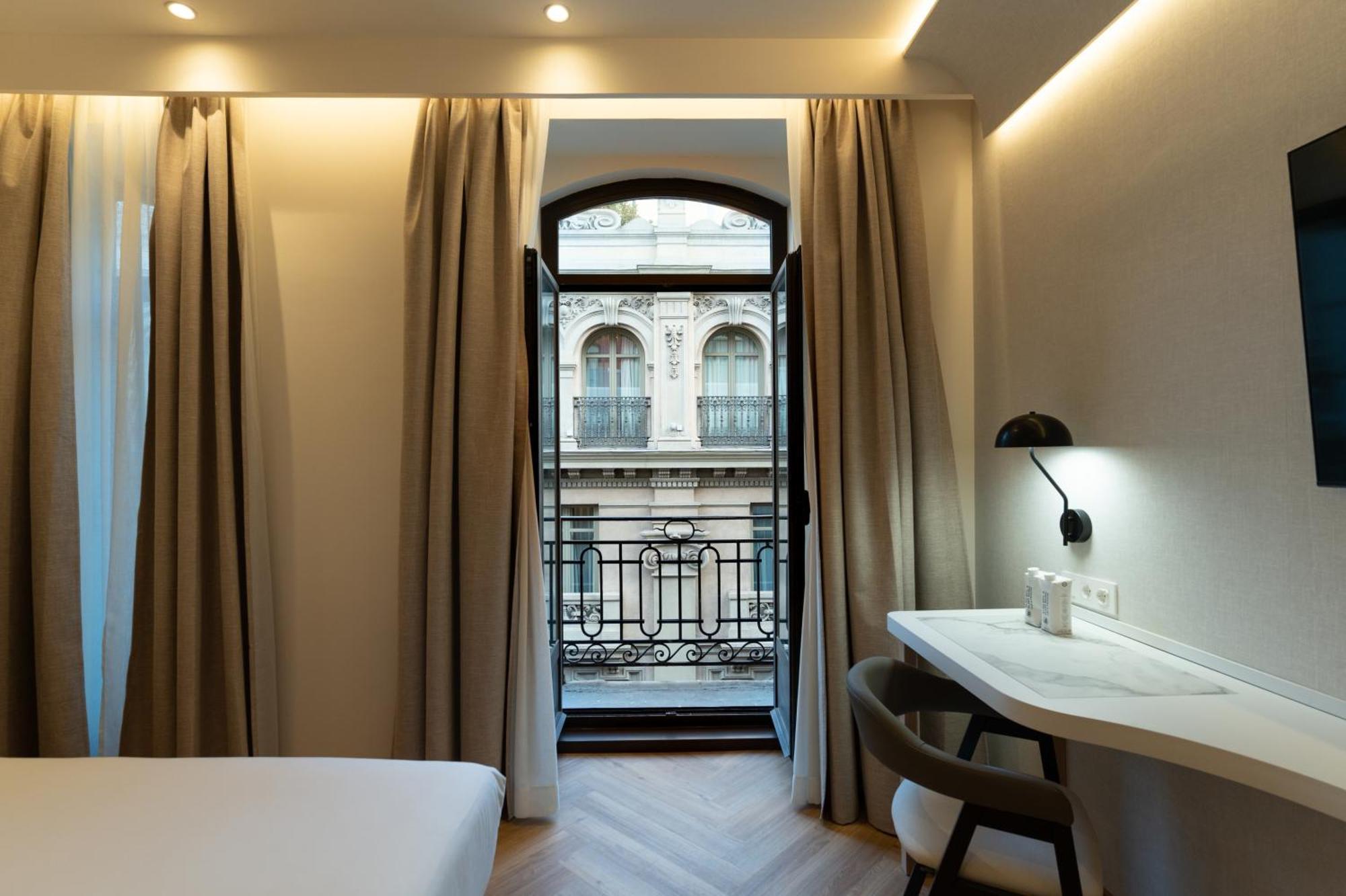 Petit Palace Chueca Madrid Luaran gambar